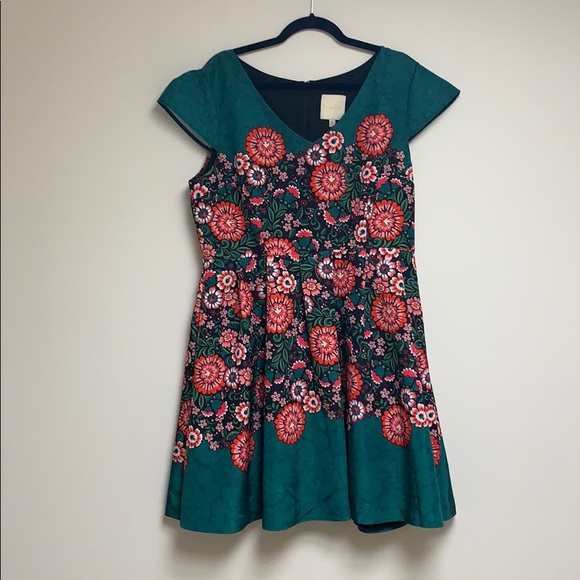Modcloth Dresses & Skirts - ModCloth Green Floral Dress